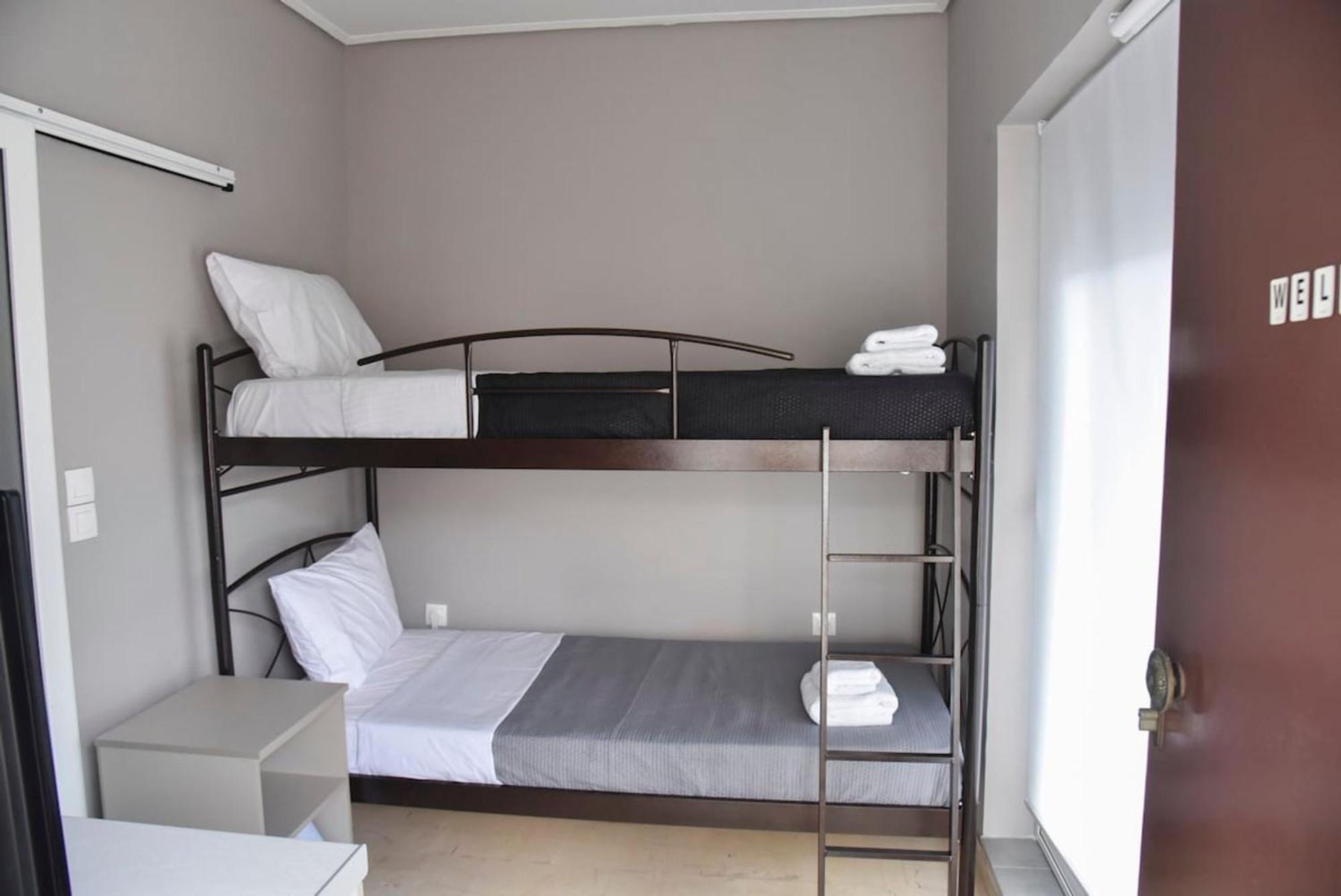 Tiny Rooftop Apartment Athen Exterior foto